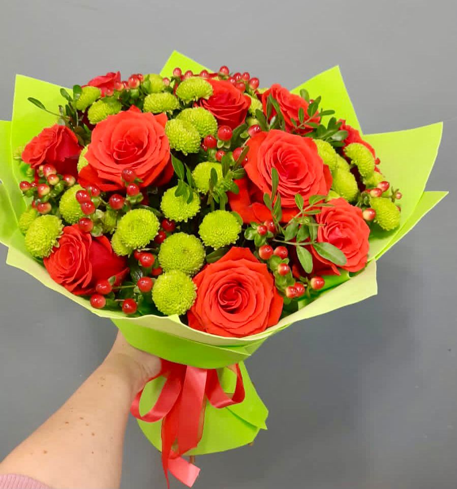 Букет цветов из: Хризантемы и Розы в Скопине