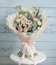 Букет цветов из:  Розы и Лизиантусы в Скопине