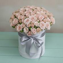 Цветочная композиция из Розы в шляпной коробке в Скопине