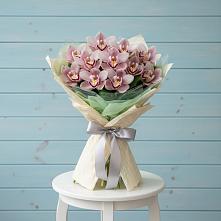 Букет цветов из:  Орхидеи и Розы #REPLACE_PRED# Скопине