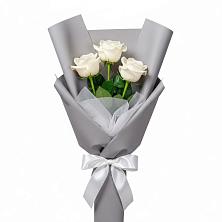 Букет 3 белые розы в Скопине