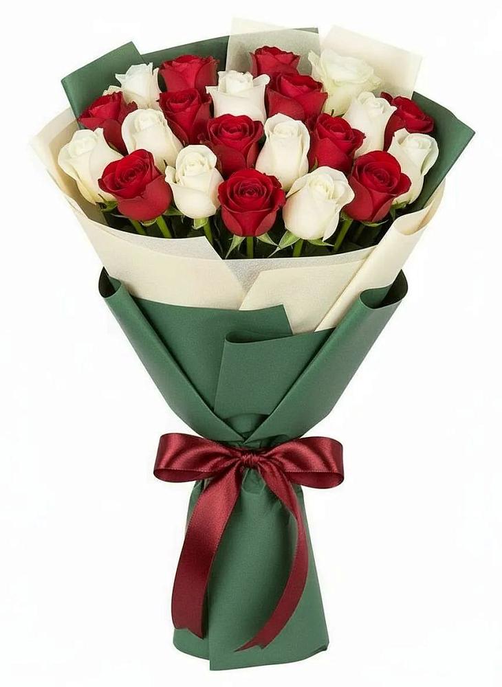 Букет Микс из красных и белых роз в Скопине