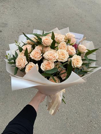 Букет Кремовые розы Латте в Скопине