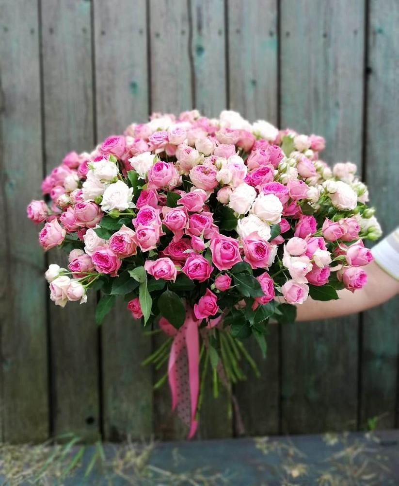 Букет Розовые кустовые розы Натали и Лав Лидия в Скопине