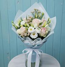 Букет цветов из:  Розы и Лизиантусы в Скопине