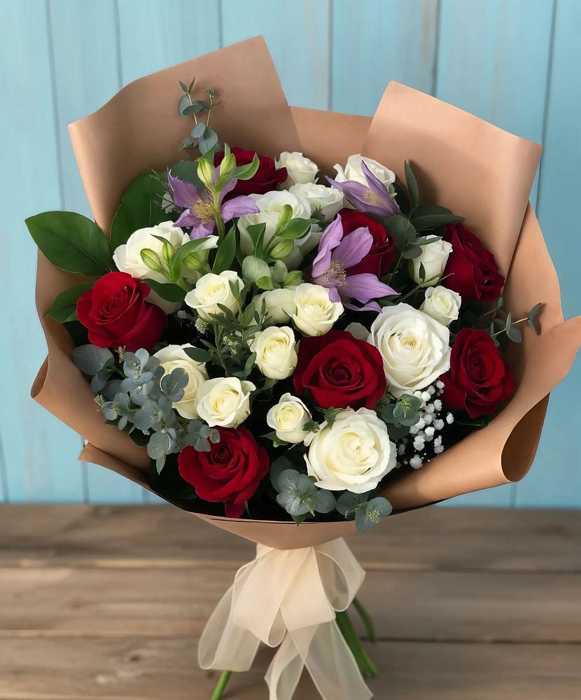 Букет цветов из: Розы и Альстромерии в Скопине