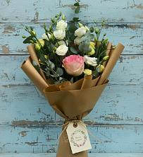 Букет цветов из:  Розы и Лизиантусы в Скопине